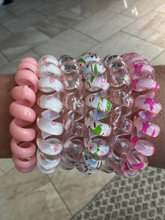 1K-0NIG-USDD6 Piece Cute Pastel and Design Hair Ties Scrunchies