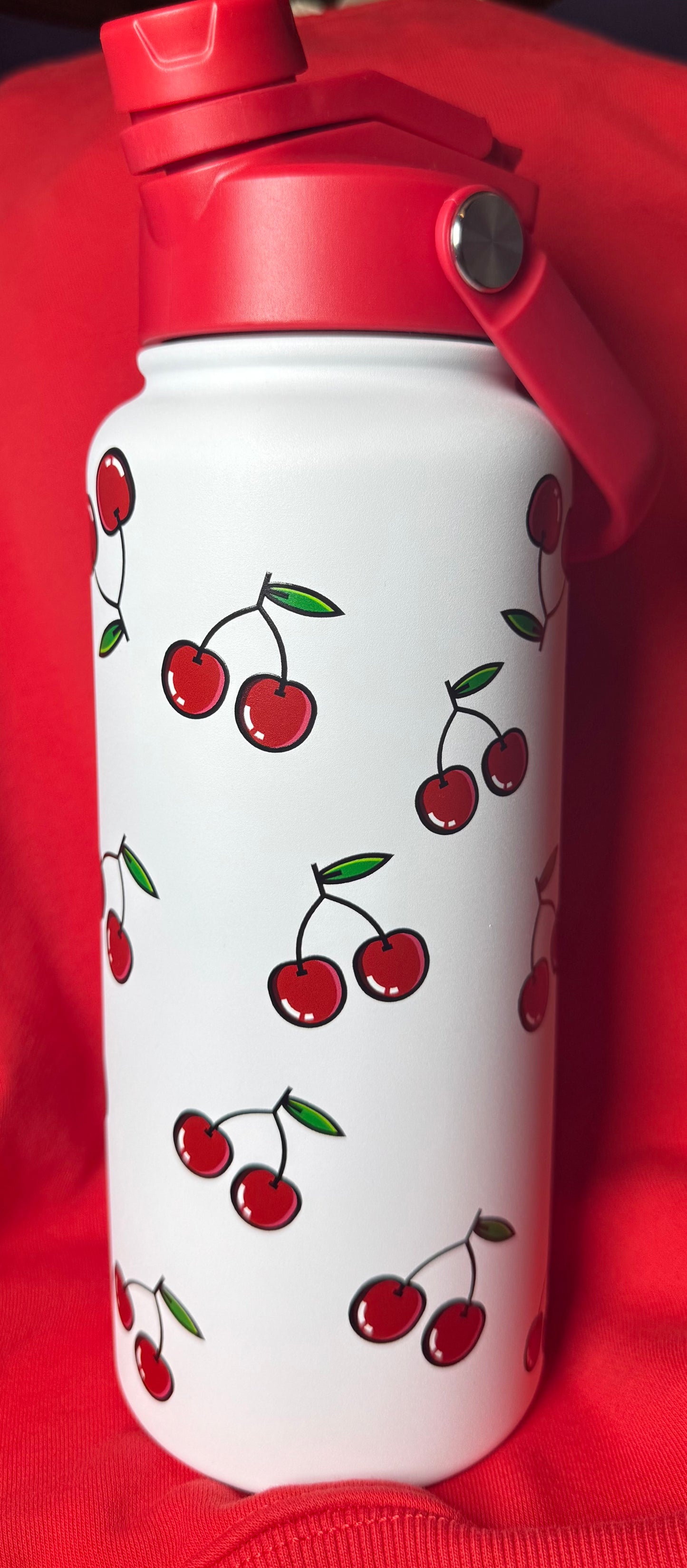 32 Oz. Insulated Water Bottle, White with Red Cherry Design with Red Lid, 2-way Lid for Drinking, Stainless Steel, Keeps beverage Colder for a long Period of Time