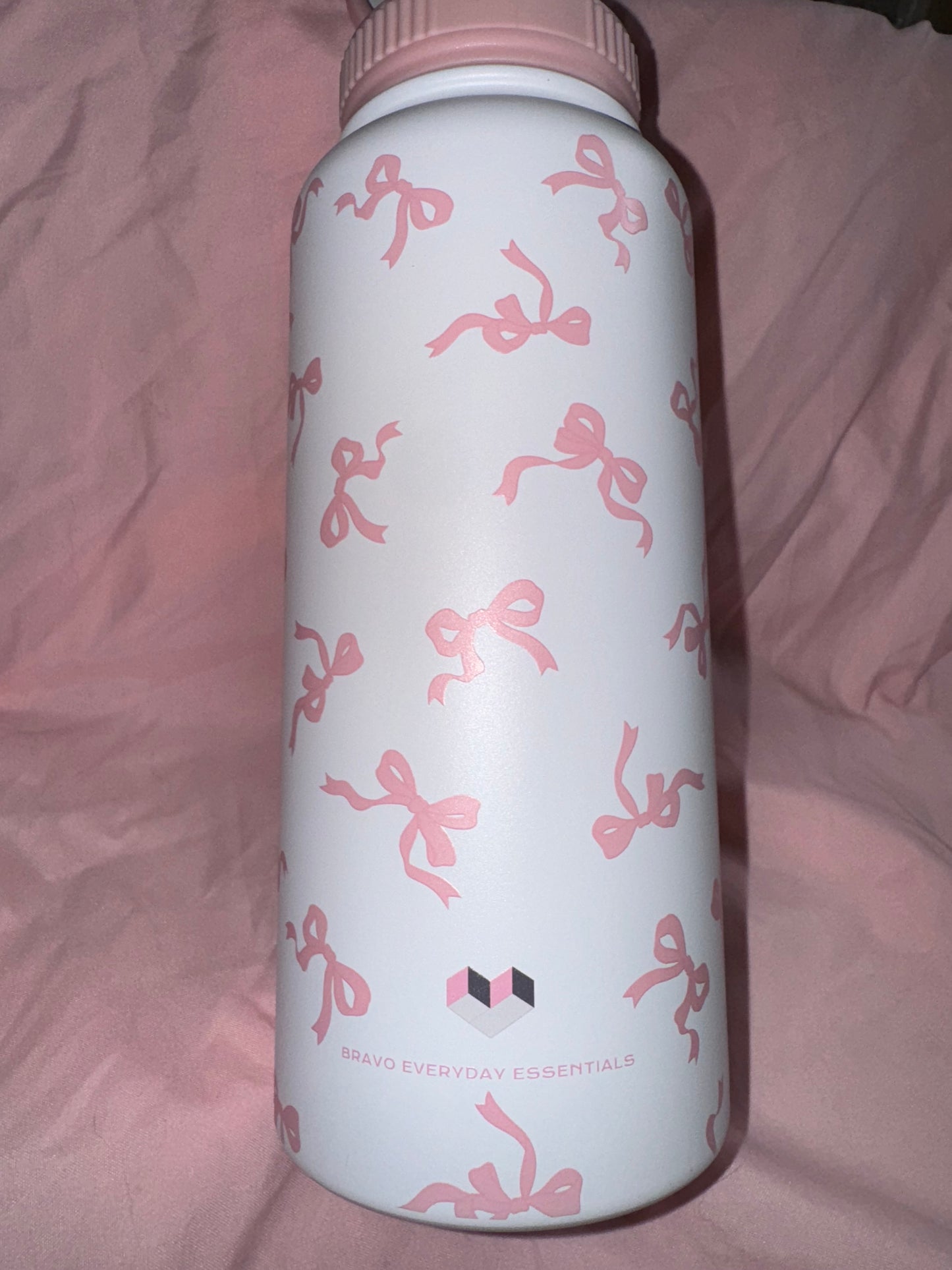Insulated 32 Oz. White with Pink Bow Thermos with Two Different Lids